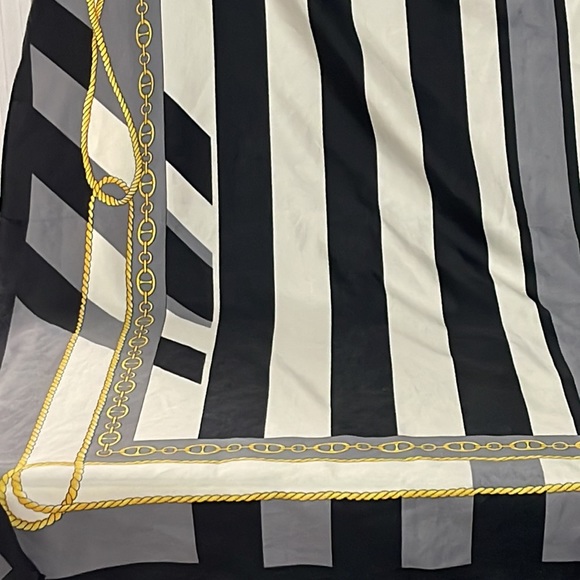 DRESSY SCARF YELLOW BLACK AND GRAY SCARF - Picture 13 of 14